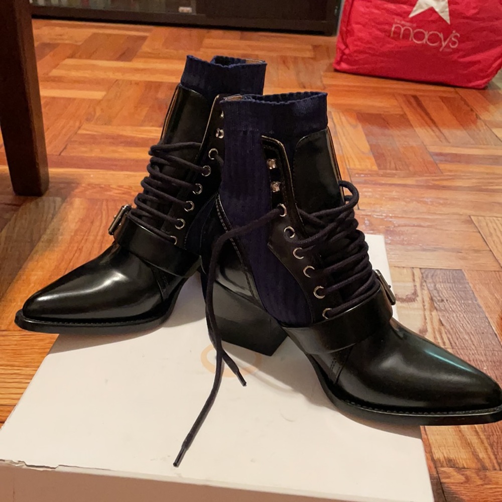 Chloe Bootie - Picture 4 of 7